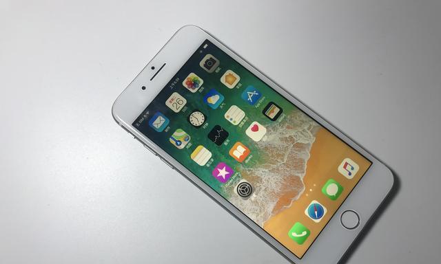 如何辨别iPhone手机的真伪（掌握iPhone手机真假识别技巧）  第1张